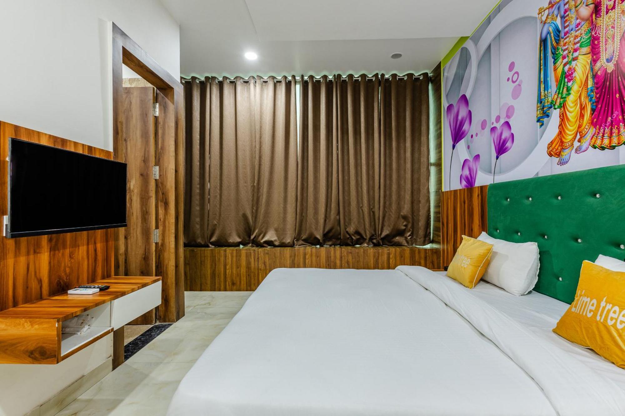 Lime Tree Hotel And Banquet Vrindāvan Exterior foto